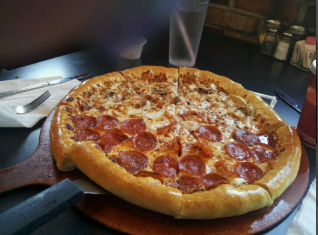 Pizza Hut | restaurant | 1025 Christiana Rd, Newark, DE 19713, USA | 3024538200 OR +1 302-453-8200
