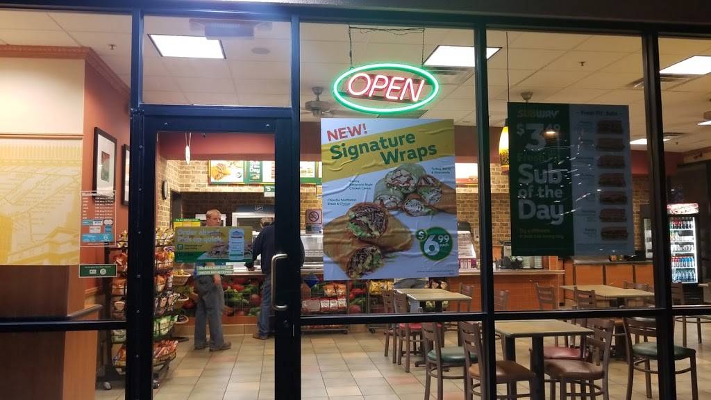 Subway | meal takeaway | 11901 N 1st Ave Suite B 104, Oro Valley, AZ 85737, USA | 5202292081 OR +1 520-229-2081