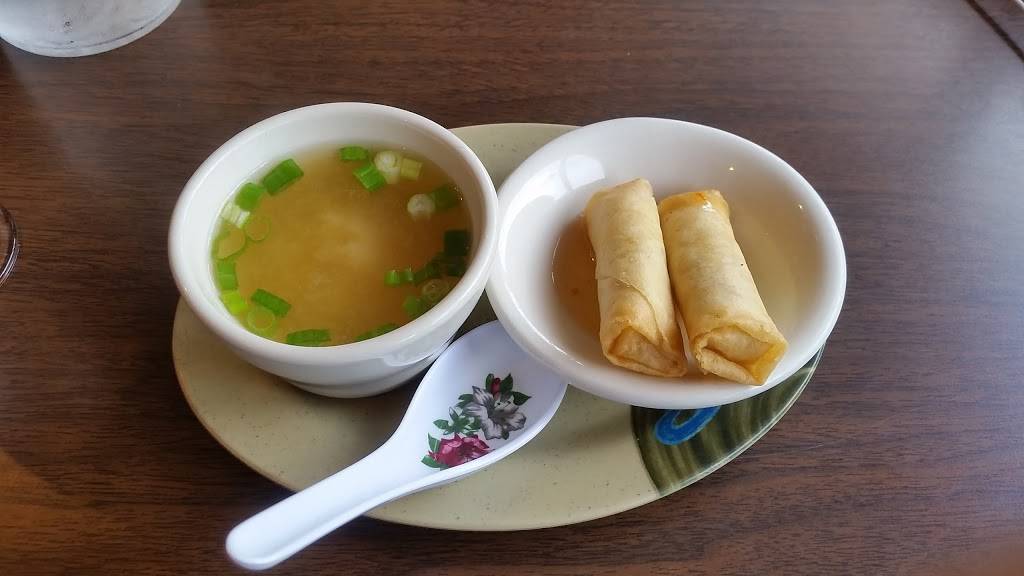 Thai Thai Restaurant | restaurant | 4228, 3922 N Elston Ave, Chicago, IL 60618, USA | 7734781079 OR +1 773-478-1079