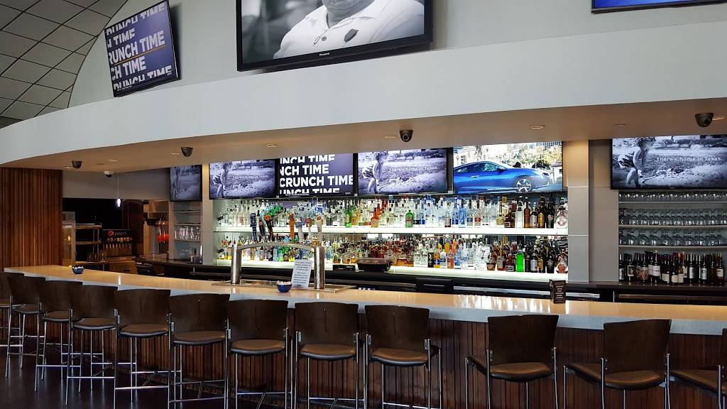 Studio Movie Grill Northwest Highway | restaurant | 10110 Technology Blvd E, Dallas, TX 75220, USA | 2143530877 OR +1 214-353-0877