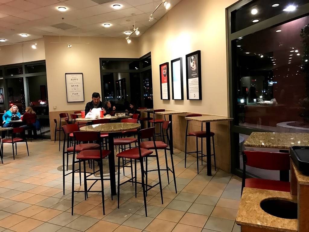 Panda Express | meal takeaway | 3765 S Gilbert Rd, Gilbert, AZ 85296, USA | 4808211136 OR +1 480-821-1136