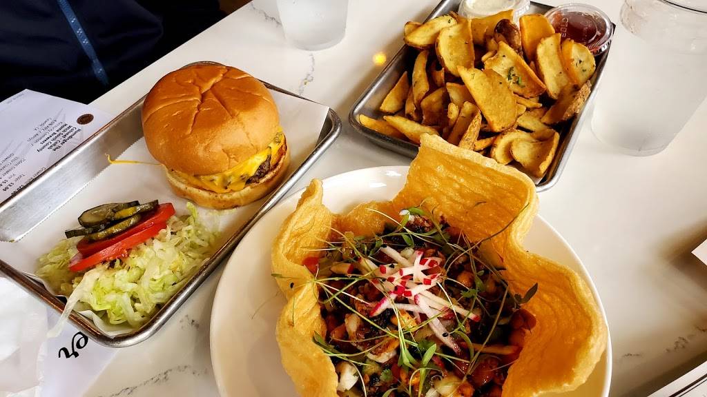 Humdinger Brewing | restaurant | 116 W Branch St STE C, Arroyo Grande, CA 93420, USA | 8056190808 OR +1 805-619-0808