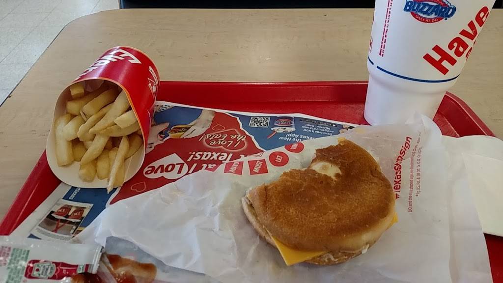 Dairy Queen Store | restaurant | 15 N 7th St, Temple, TX 76501, USA | 2542313883 OR +1 254-231-3883