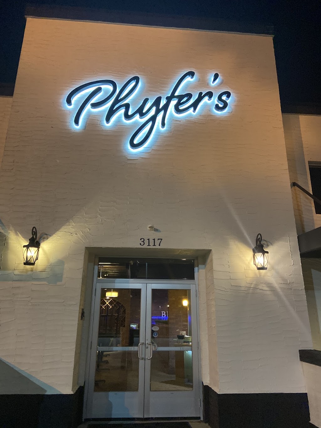 Phyfers | restaurant | 3117 McCullough Blvd, Belden, MS 38826, USA | 6625842179 OR +1 662-584-2179