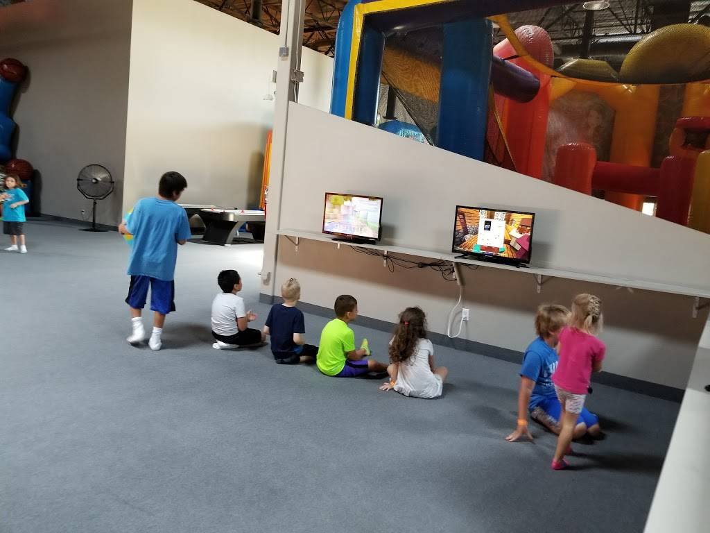 Bouncy World Indoor Bounce Playland | restaurant | 225 N Stephanie St, Henderson, NV 89074, USA | 7024892727 OR +1 702-489-2727