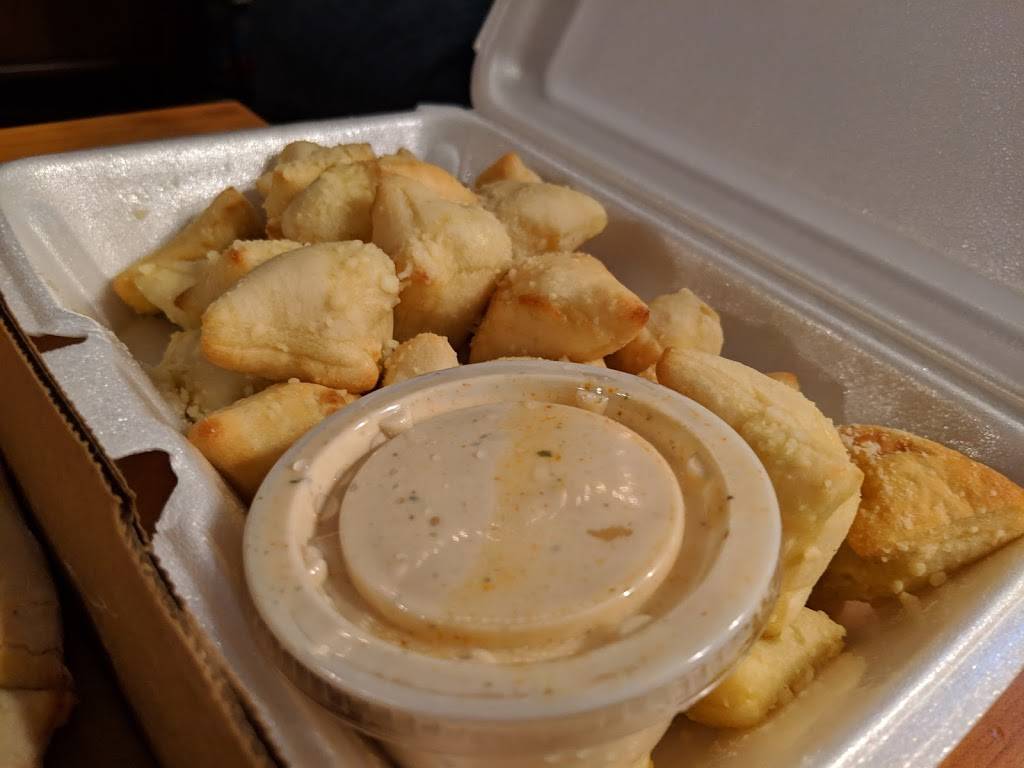 Clubhouse Pizza Stryker | meal takeaway | 301 S Defiance St, Stryker, OH 43557, USA | 4192204255 OR +1 419-220-4255