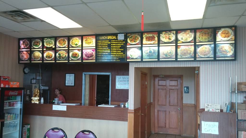 Double Dragon | restaurant | 4622 Hendrik Dr, Louisville, KY 40299, USA | 5024939939 OR +1 502-493-9939