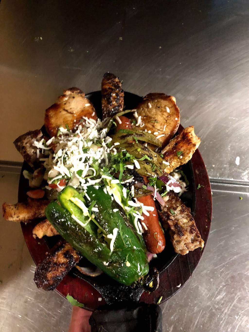 Los Poblanos Mexican Restaurant | restaurant | 212 Westport Ave, Norwalk, CT 06851, USA | 2032868482 OR +1 203-286-8482