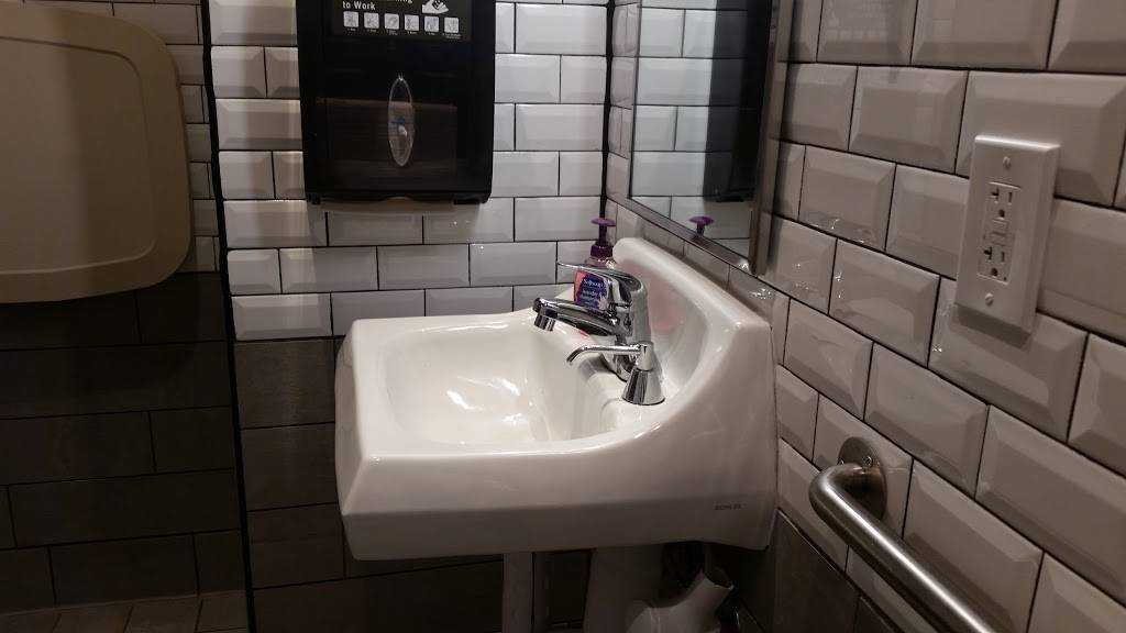 Starbucks | cafe | 5162 Rufe Snow Dr, North Richland Hills, TX 76180, USA | 8176561980 OR +1 817-656-1980