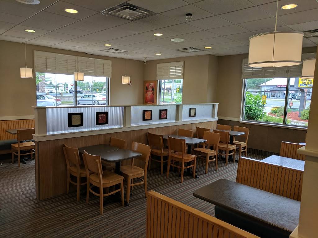 Wendys | restaurant | 115 Calef Hwy, Epping, NH 03042, USA | 6036792326 OR +1 603-679-2326