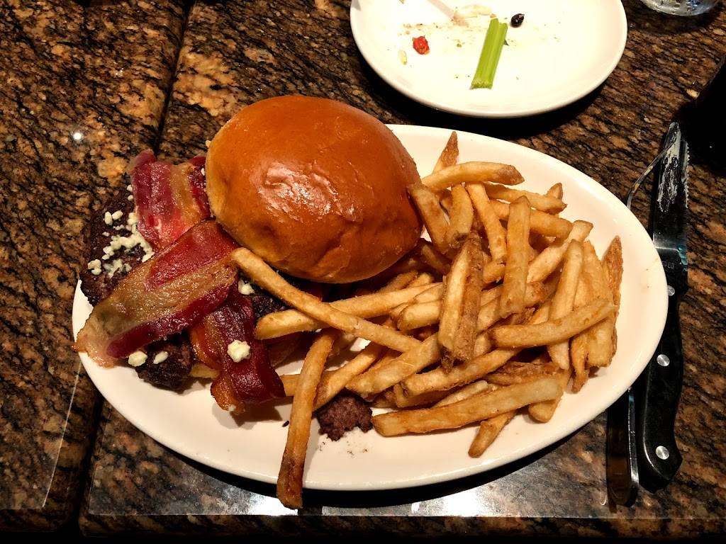 BJs Restaurant & Brewhouse | restaurant | 15022 Max Leggett Pkwy, Jacksonville, FL 32218, USA | 9047514935 OR +1 904-751-4935