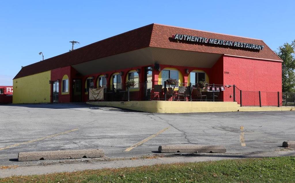 Azteca 3 Mexican Restaurant | restaurant | 2400 Spruce Hills Dr, Bettendorf, IA 52722, USA | 5633442121 OR +1 563-344-2121