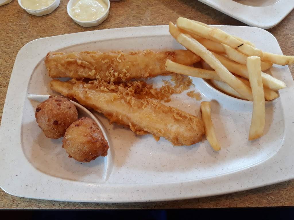 Captain Ds | restaurant | 7112 Stage Rd, Memphis, TN 38133, USA | 9013846499 OR +1 901-384-6499