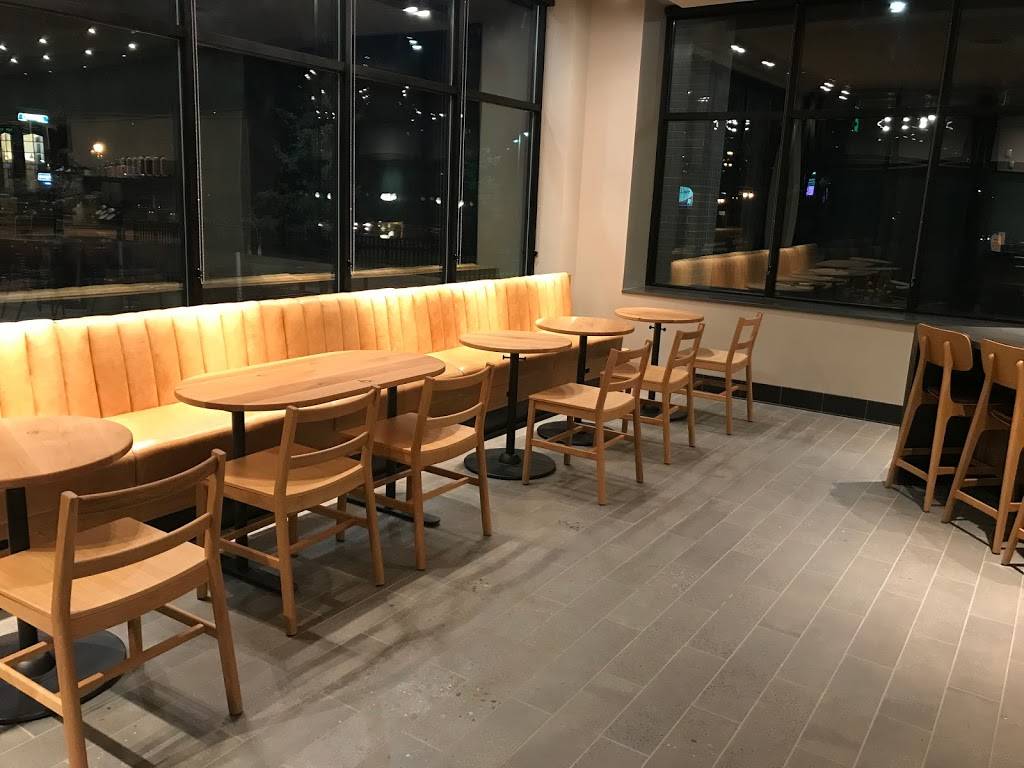 Starbucks | cafe | 2624 Lake Lansing Rd, Lansing, MI 48912, USA | 5172817761 OR +1 517-281-7761