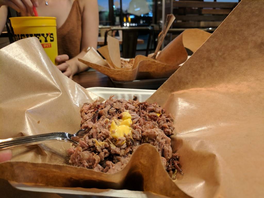 Dickeys Barbecue Pit | restaurant | 16581 W Bell Rd, Surprise, AZ 85374, USA | 4806262203 OR +1 480-626-2203