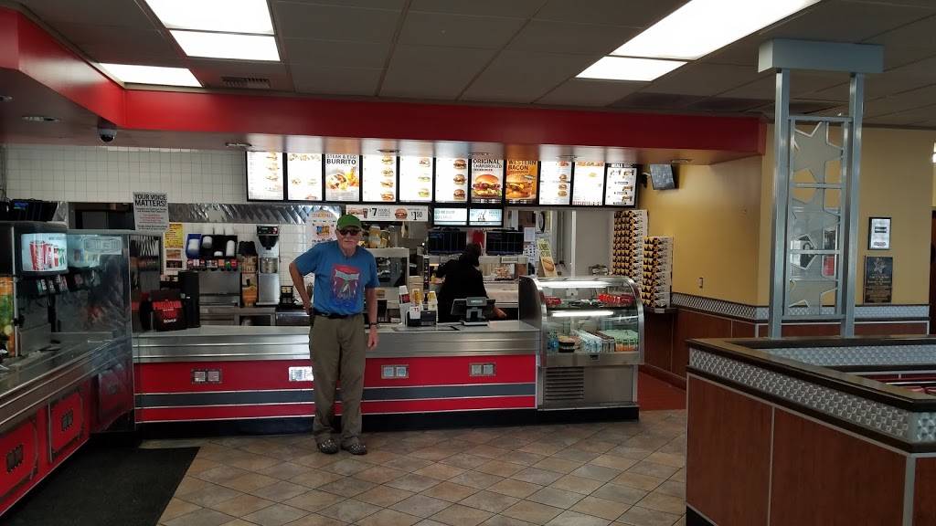 Carls Jr. | restaurant | 19761 OR-213, Oregon City, OR 97045, USA | 5037233346 OR +1 503-723-3346