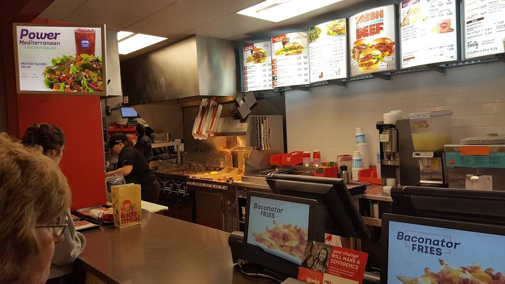 Wendys | restaurant | 1551 E Wabash St, Frankfort, IN 46041, USA | 7656592811 OR +1 765-659-2811