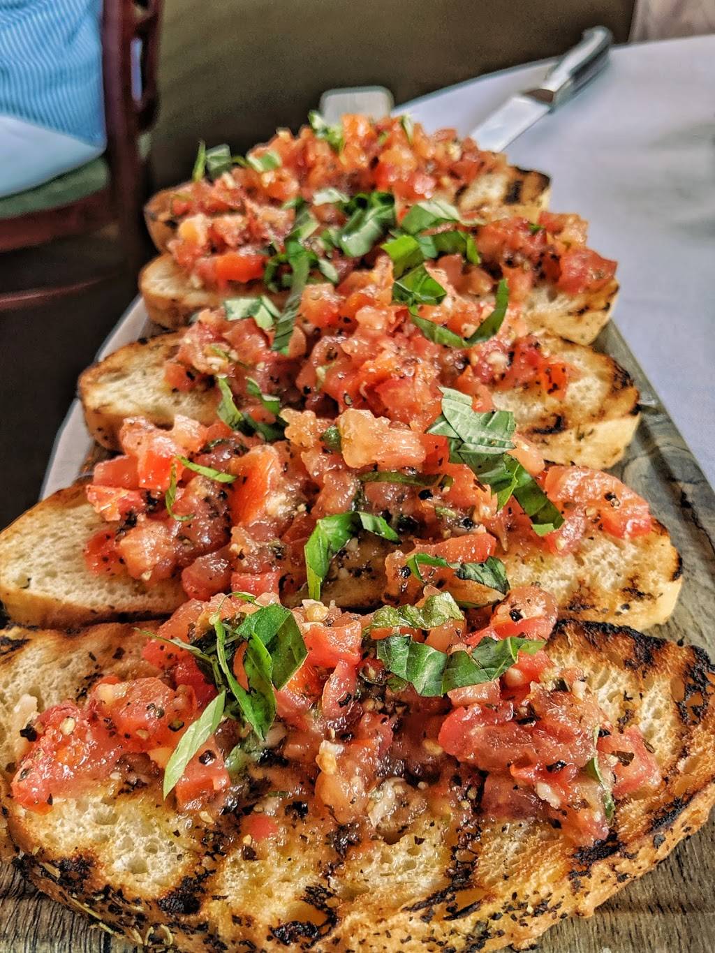 Angelinas | restaurant | 655 Main St, Ogunquit, ME 03907, USA | 2076460445 OR +1 207-646-0445