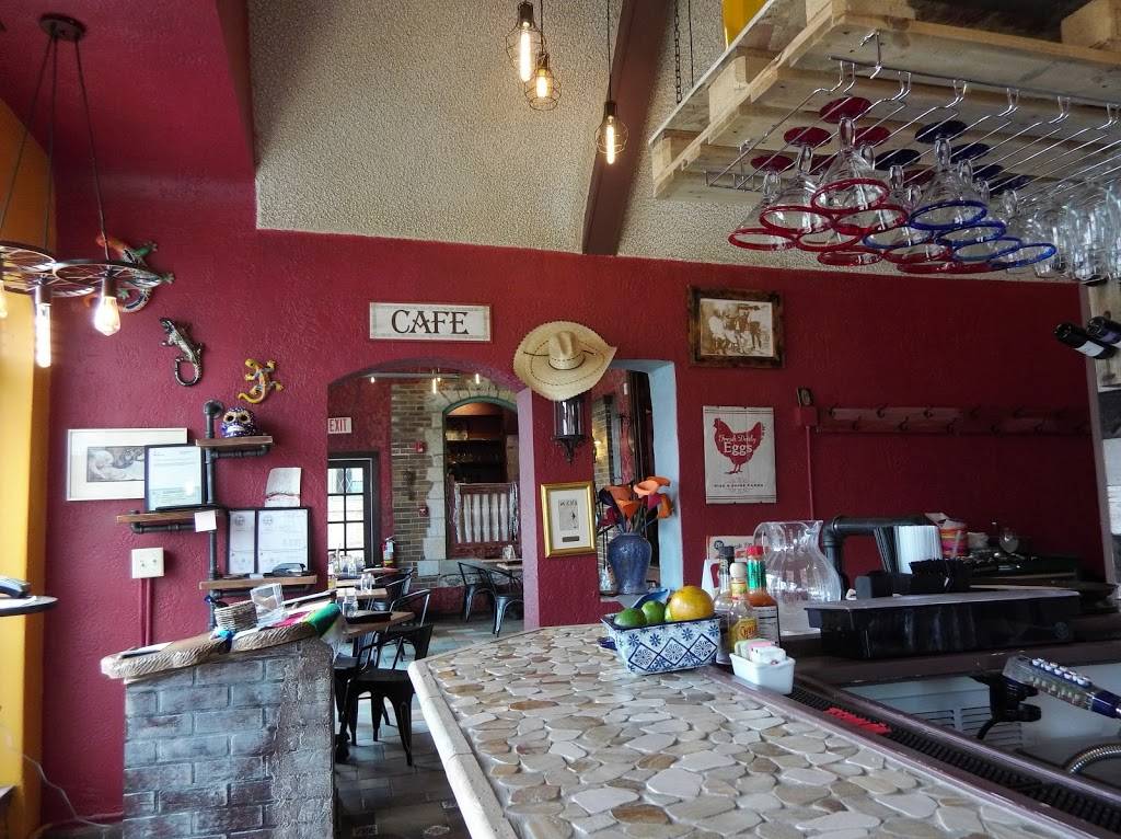 2Mesa Mexican Eatery | restaurant | 4110 W Martin Dr, Milwaukee, WI 53208, USA | 4148081594 OR +1 414-808-1594