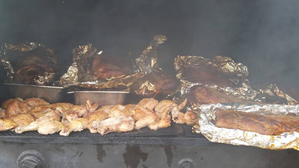 Revas Place | restaurant | 65-B Main St, Cadiz, KY 42211, USA | 2703487718 OR +1 270-348-7718