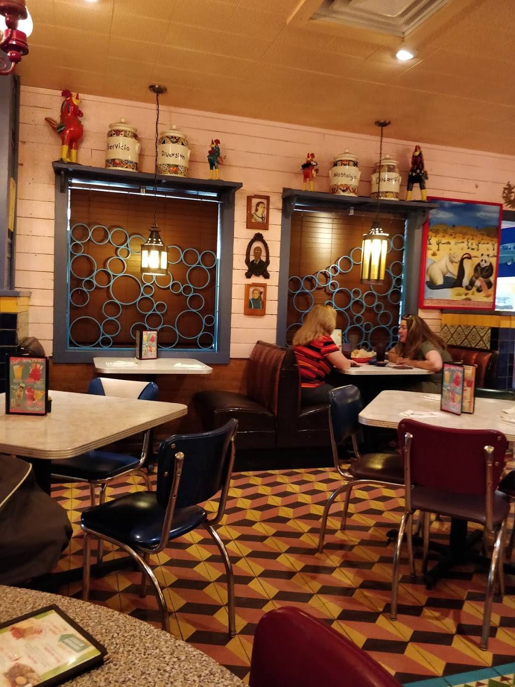 Chuys | restaurant | 1440 Veterans Pkwy, Clarksville, IN 47129, USA | 8122882489 OR +1 812-288-2489