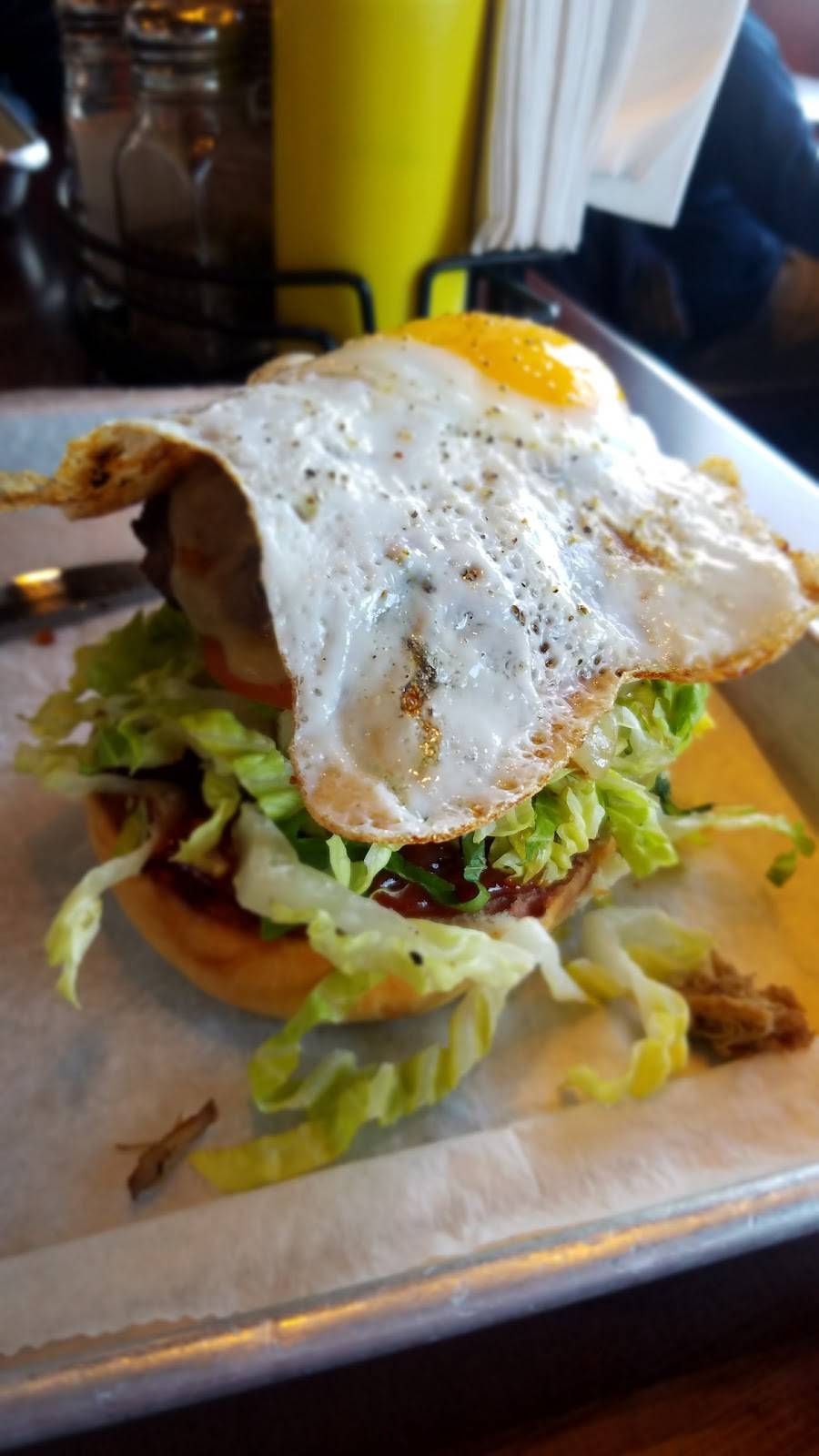 BRGR Bar | restaurant | 34 Portwalk Pl, Portsmouth, NH 03801, USA | 6032940902 OR +1 603-294-0902