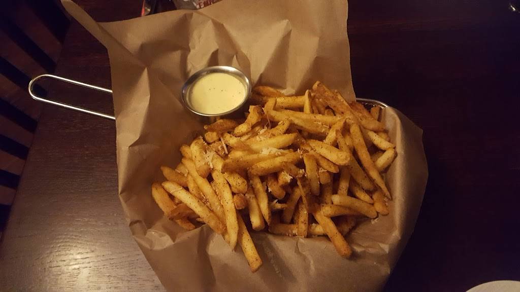 Marble The Steakhouse | restaurant | 500 N Buckeye St, Kokomo, IN 46901, USA | 7654508890 OR +1 765-450-8890