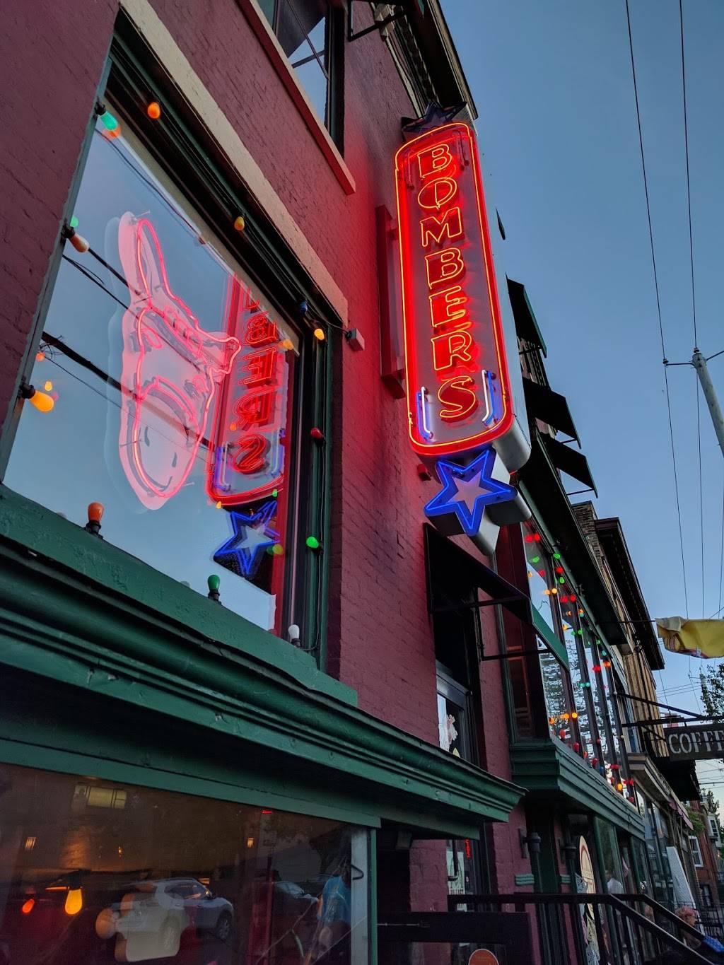 Bombers Burrito Bar | restaurant | 258 Lark St, Albany, NY 12210, USA | 5184639636 OR +1 518-463-9636