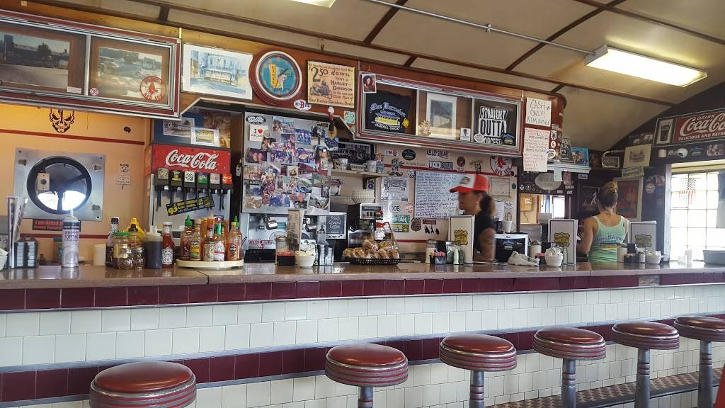 Miss Worcester Diner | restaurant | 300 Southbridge St, Worcester, MA 01608, USA | 5087535600 OR +1 508-753-5600