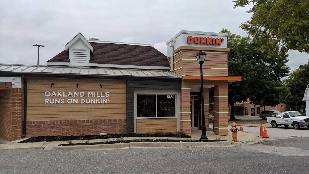 Dunkin Donuts | bakery | 5880 Robert Oliver Pl, Columbia, MD 21045, USA | 4107151389 OR +1 410-715-1389