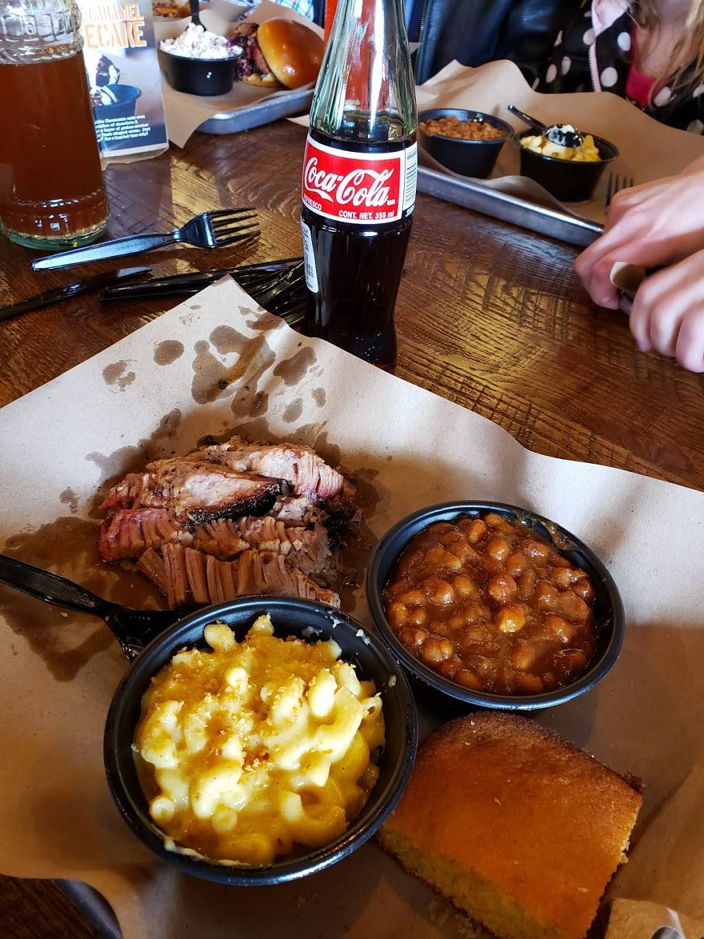 MISSION BBQ | restaurant | 7787 Reynolds Rd, Mentor, OH 44060, USA | 4402362657 OR +1 440-236-2657