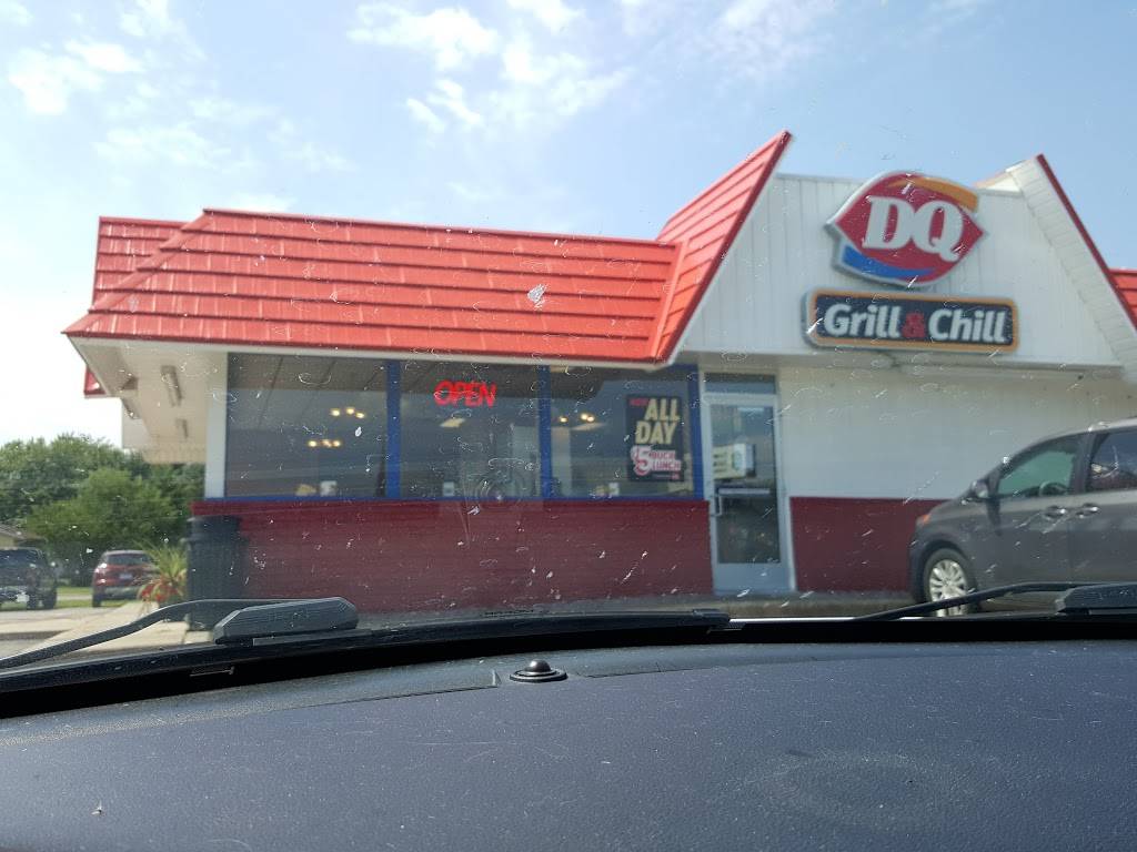 Dairy Queen Grill & Chill | restaurant | 325 S Walnut St, Belle Plaine, MN 56011, USA | 9528736500 OR +1 952-873-6500