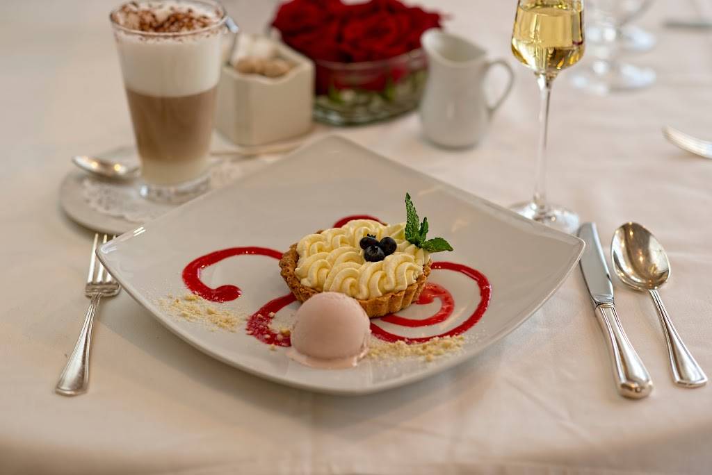 Chez Catherine | restaurant | 431 N Ave W, Westfield, NJ 07090, USA | 9086544011 OR +1 908-654-4011