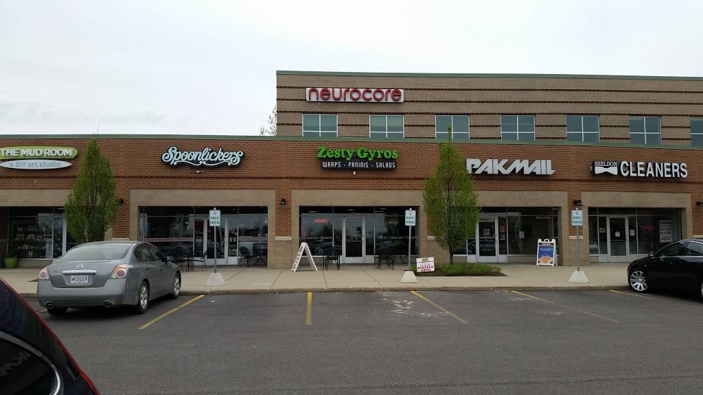 Zesty Gyros | restaurant | 1971 E Beltline Ave NE, Grand Rapids, MI 49525, USA | 6162598724 OR +1 616-259-8724