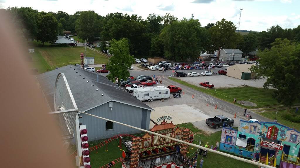 Prairie Inn | restaurant | 8471 Prairietown Rd, Dorsey, IL 62021, USA | 6188882400 OR +1 618-888-2400