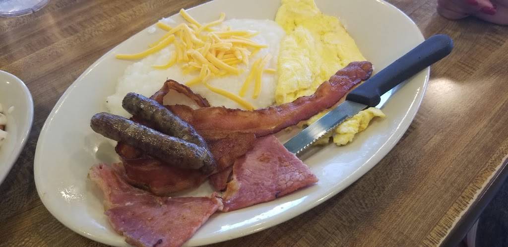 Lizards Thicket Restaurant | restaurant | 7411 Nates Rd, Columbia, SC 29223, USA | 8037883088 OR +1 803-788-3088