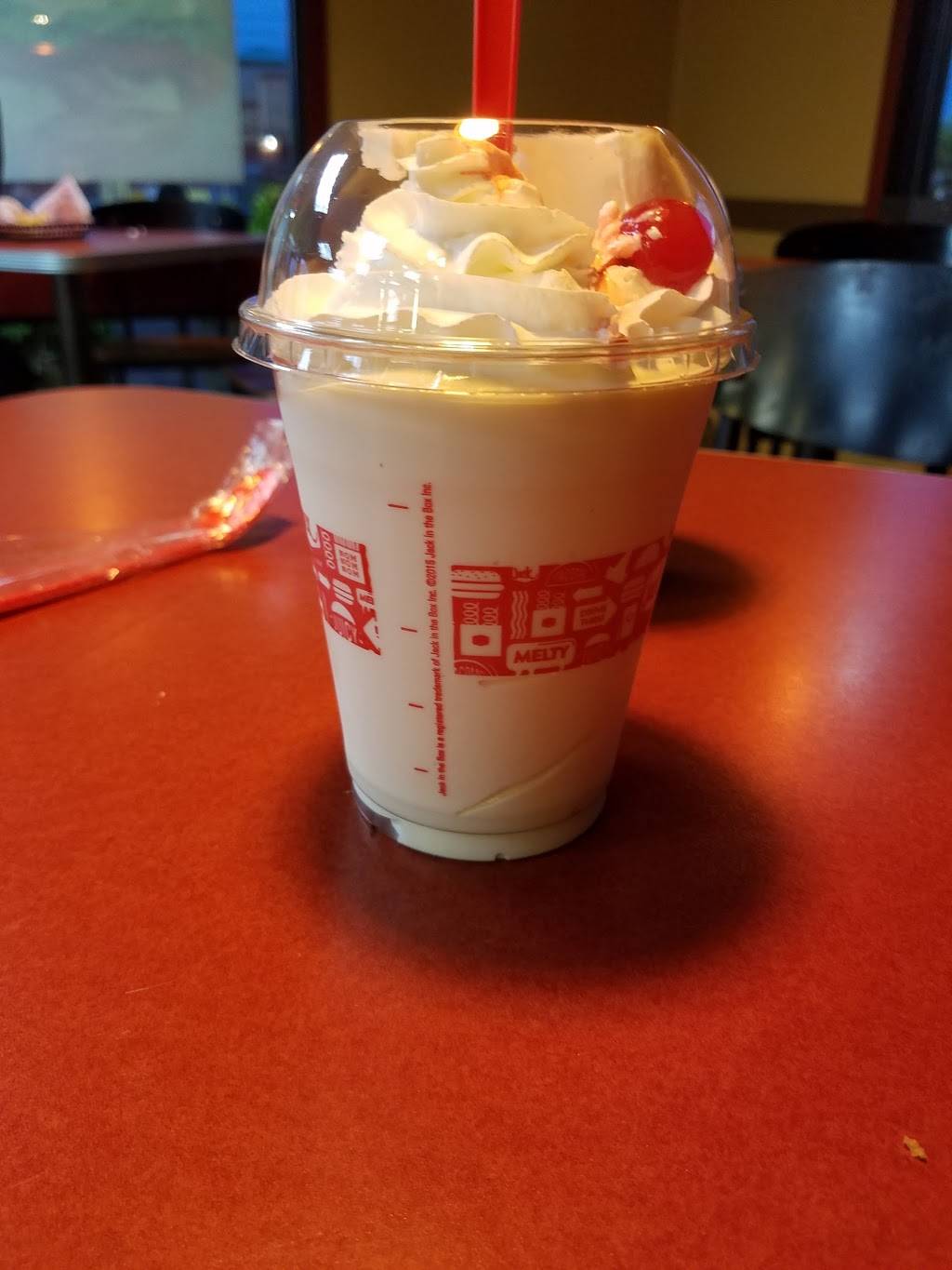 Jack in the Box | restaurant | 1945 W Main St, Mesa, AZ 85201, USA | 4807337997 OR +1 480-733-7997