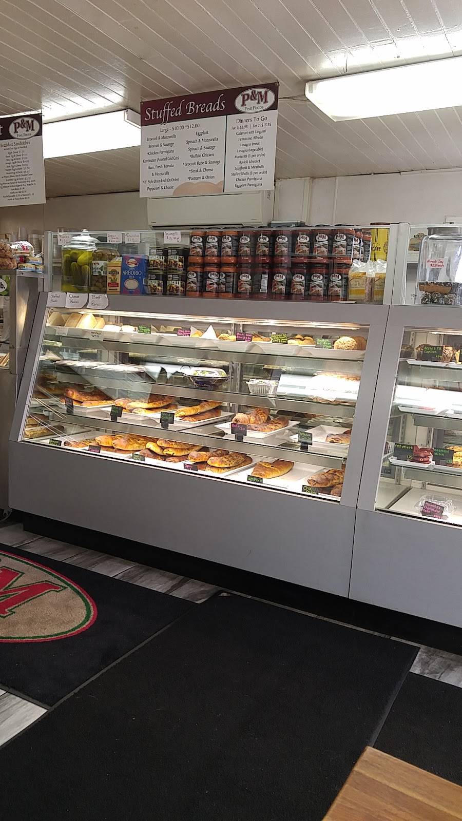 P&M Fine Foods | restaurant | 401 Main St, Branford, CT 06405, USA | 2034886183 OR +1 203-488-6183