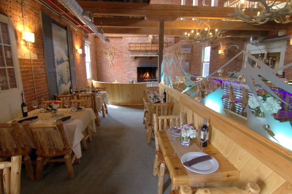 The Tipsy Toboggan | restaurant | 75 Ferry St, Fall River, MA 02721, USA | 5085670550 OR +1 508-567-0550