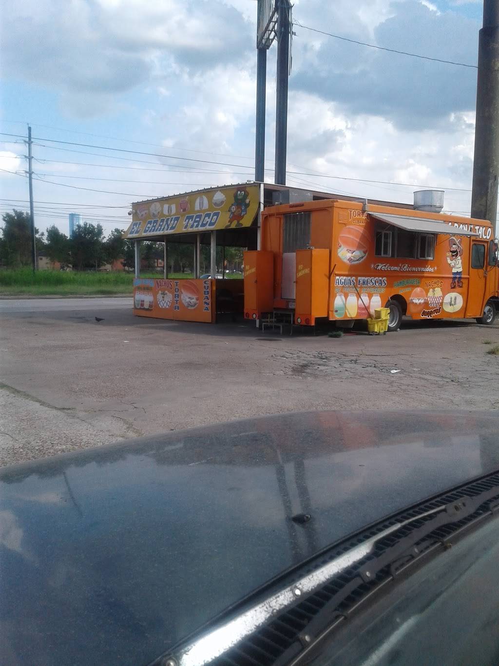 El Grand Taco | restaurant | 12819 N Houston Rosslyn Rd, Houston, TX 77086, USA | 8328754375 OR +1 832-875-4375