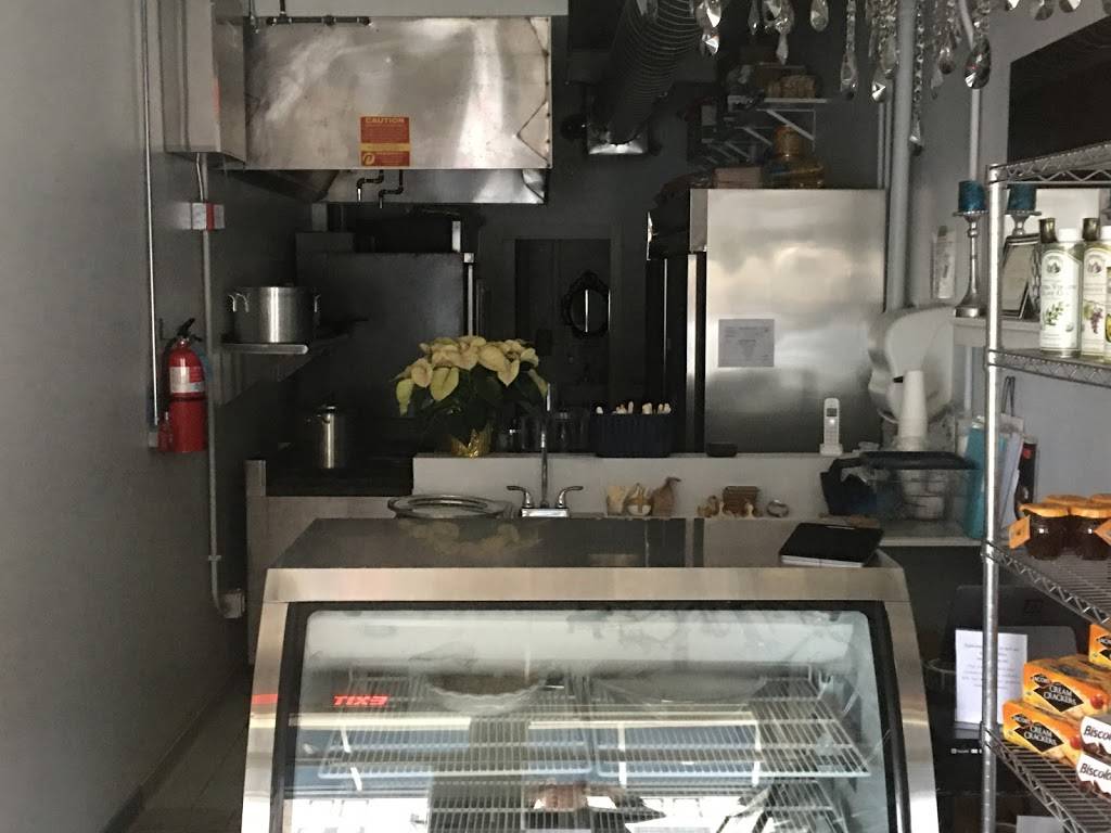 Epicurean Fare LLC | restaurant | 4 E Broadway, Alton, IL 62002, USA | 6184339989 OR +1 618-433-9989