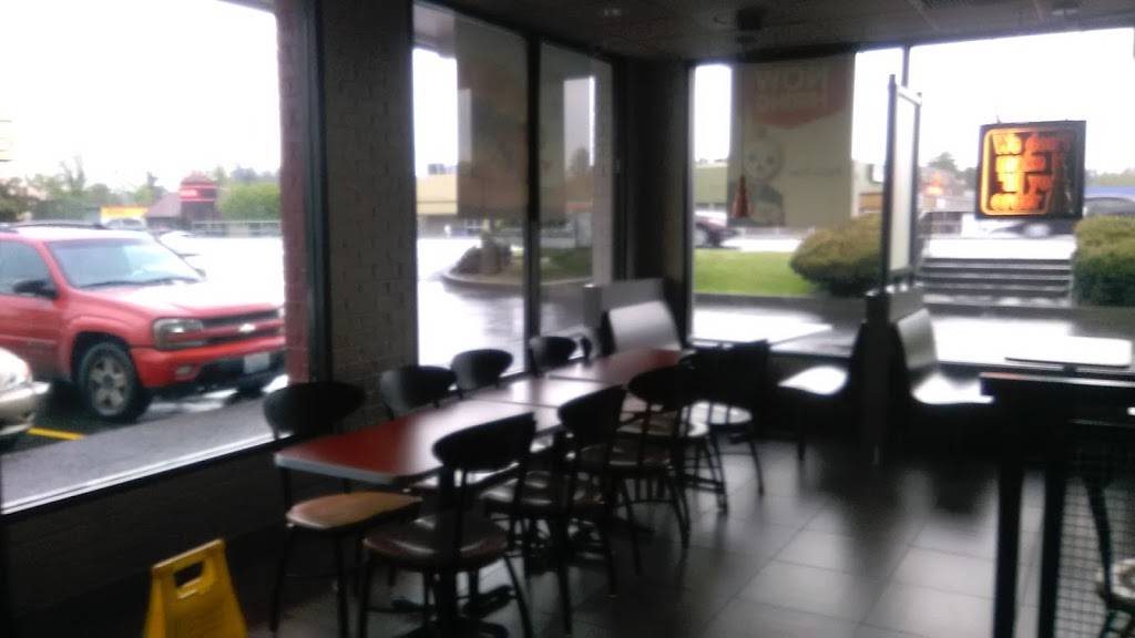 Jack in the Box | restaurant | 23911 104th Ave SE, Kent, WA 98031, USA | 2538543044 OR +1 253-854-3044