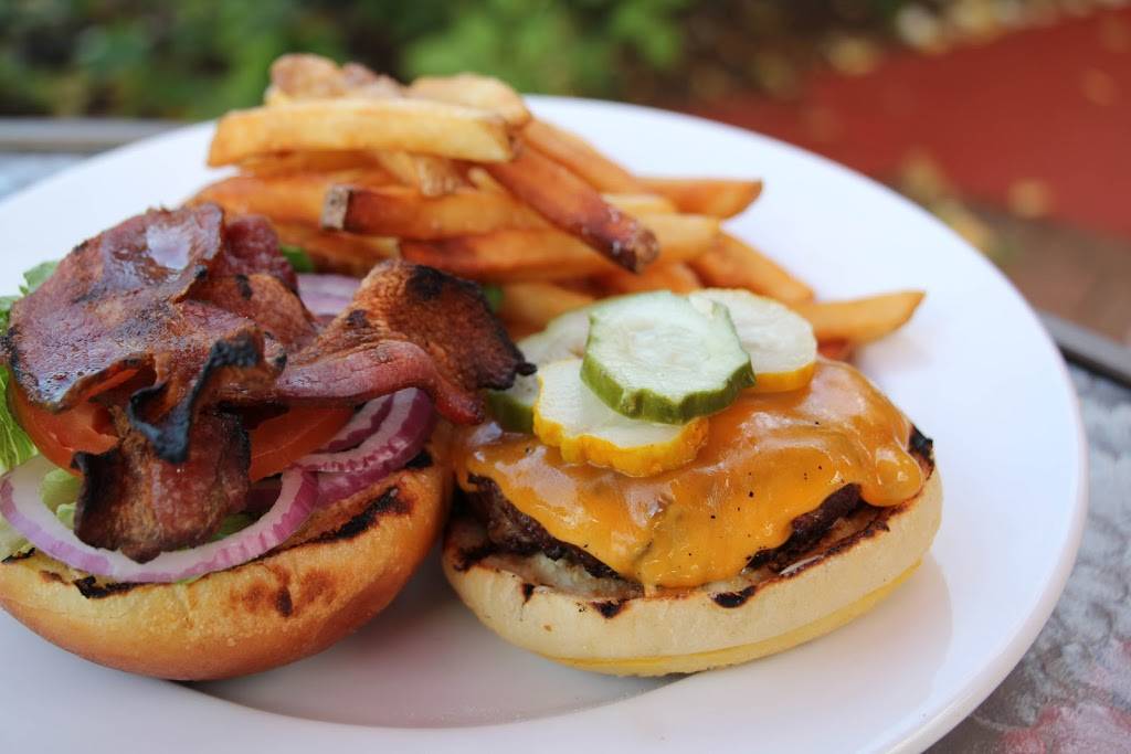 Spirits Bar and Grill | restaurant | 310-A Hadlock Bay Rd, Port Hadlock-Irondale, WA 98339, USA | 3603904017 OR +1 360-390-4017