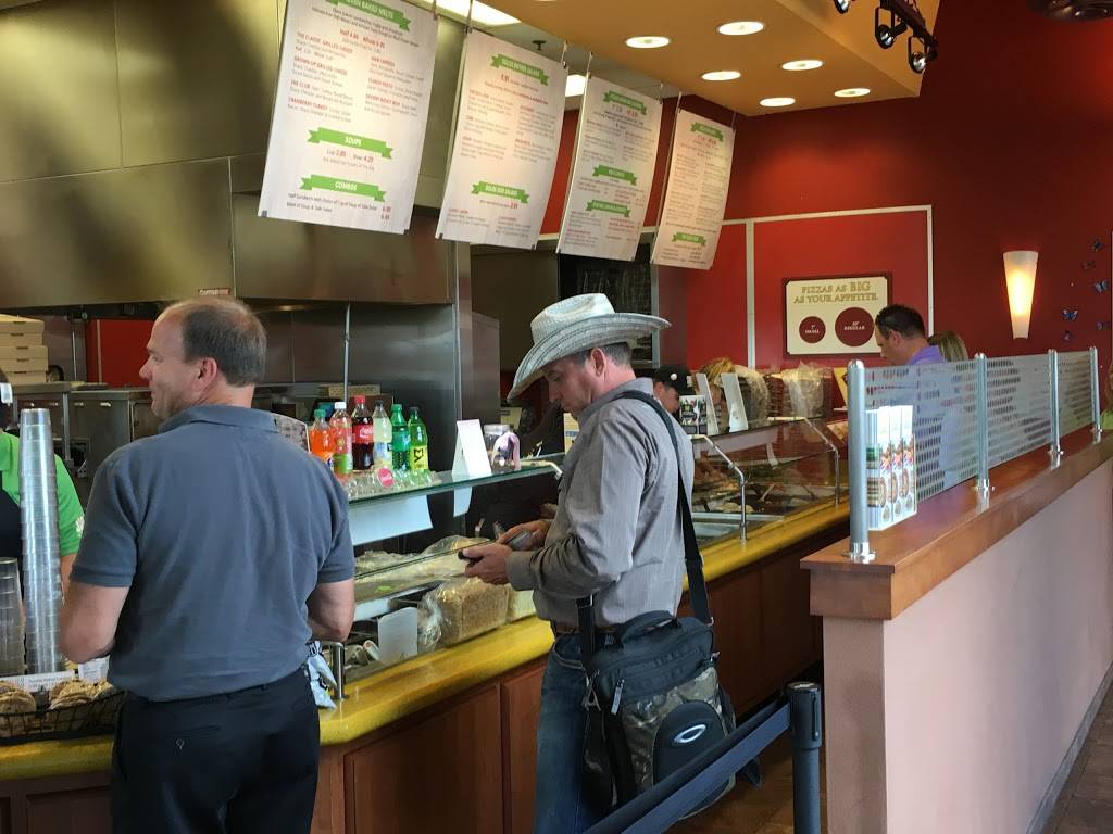 Solos Pizza Cafe | restaurant | 2700 Annapolis Cir N, Plymouth, MN 55441, USA | 7633310233 OR +1 763-331-0233