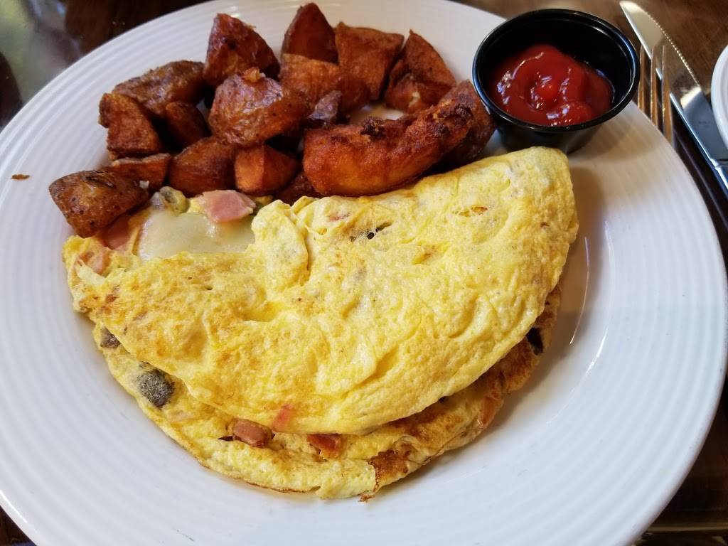 Kenzies | restaurant | 7600 Mystic Dunes Ln, Celebration, FL 34747, USA | 407396131150225 OR +1 407-396-1311 ext. 50225