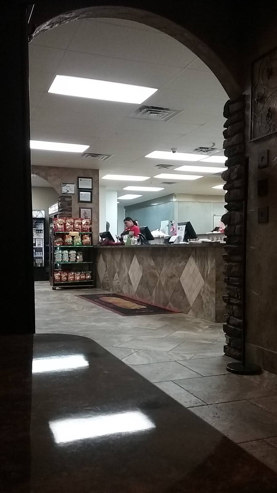 Coccas Pizza | restaurant | 7144 Market St, Youngstown, OH 44512, USA | 3307261669 OR +1 330-726-1669