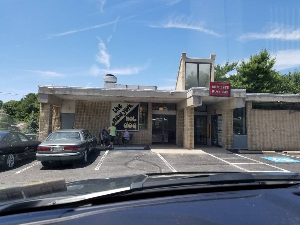 The New York Hot Dog Shop | restaurant | 9022 Old Perry Hwy, Pittsburgh, PA 15237, United States | 4129519955 OR +1 412-951-9955