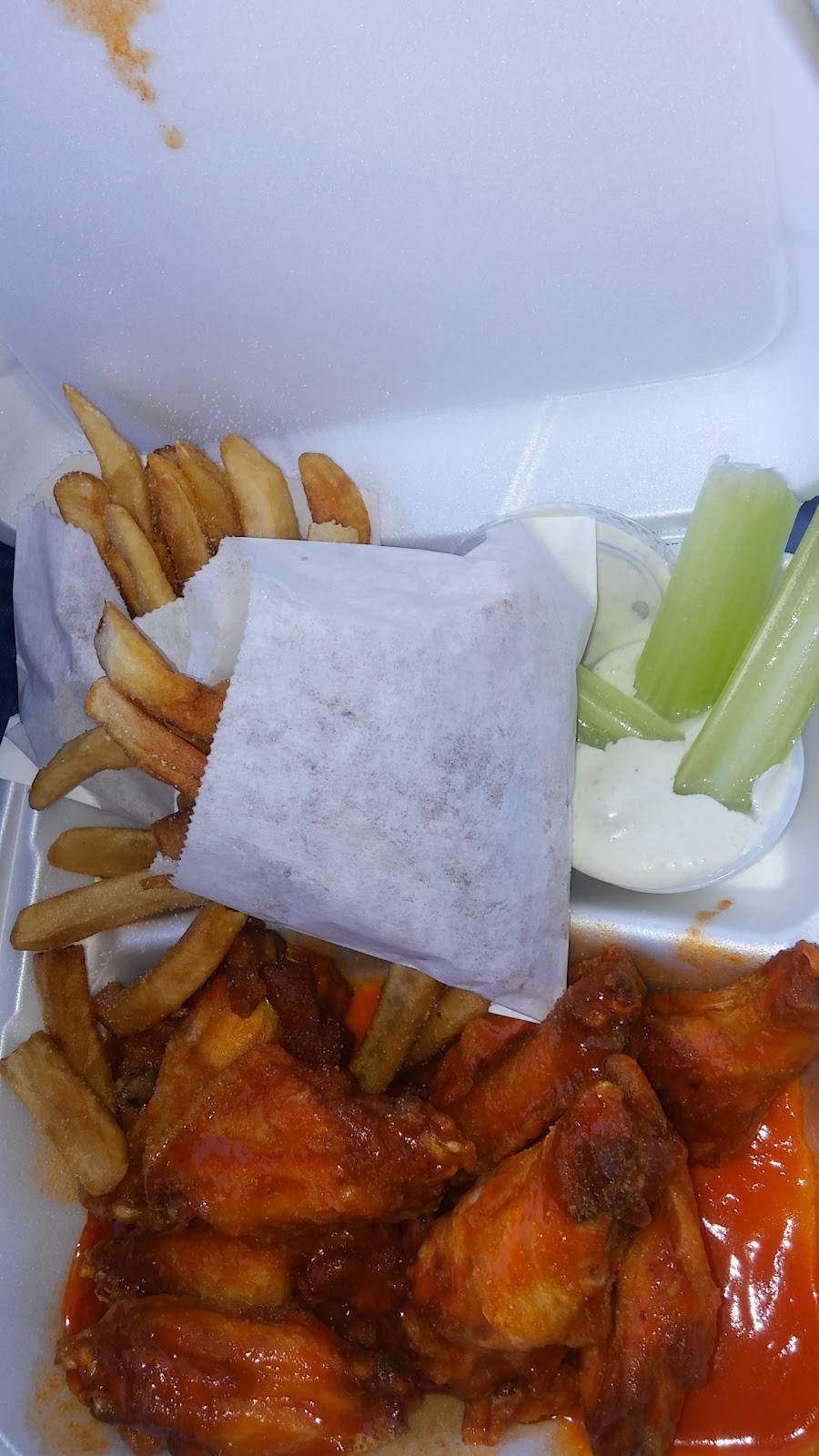 Maryland Fried Chicken | restaurant | 9710 E Colonial Dr, Orlando, FL 32817, USA | 4072730480 OR +1 407-273-0480