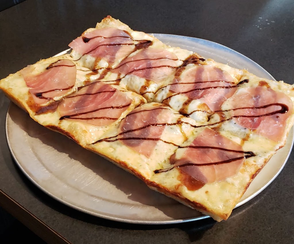 Via 313 Pizza | meal takeaway | 150 W 10600 S, Sandy, UT 84070, USA | 3854464313 OR +1 385-446-4313