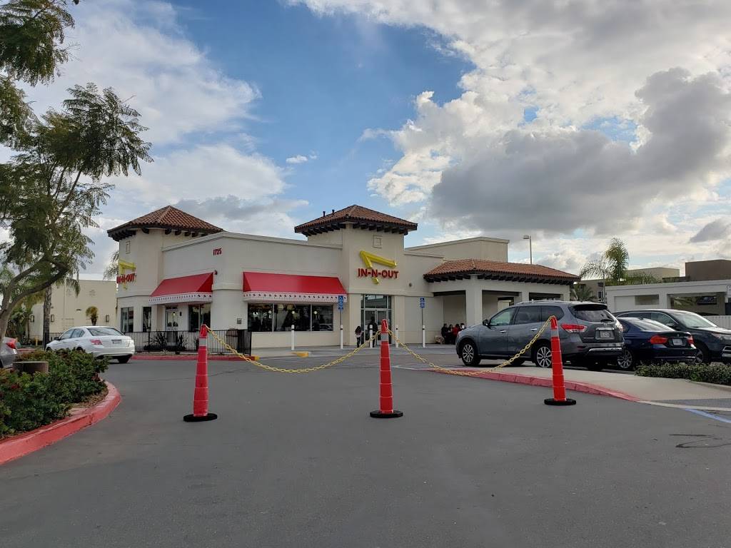 In-N-Out Burger | restaurant | 2005 Camino Del Este, San Diego, CA 92108, USA | 8007861000 OR +1 800-786-1000